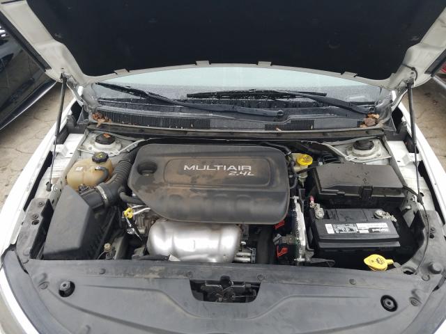 Photo 6 VIN: 1C3CCCAB9FN612204 - CHRYSLER 200 