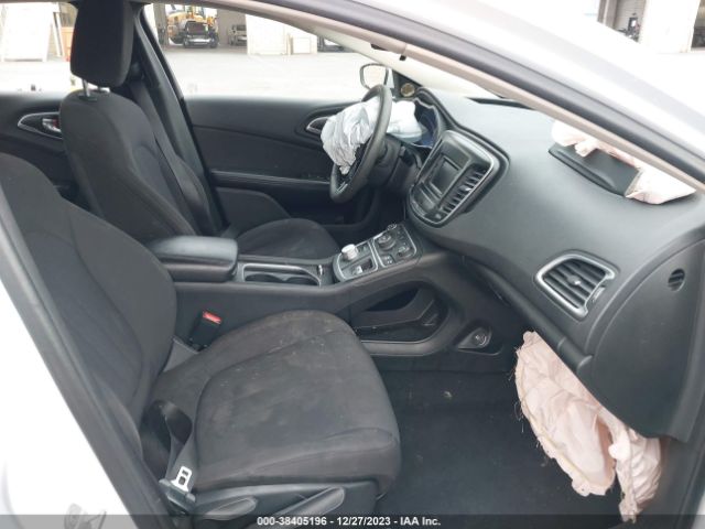 Photo 4 VIN: 1C3CCCAB9FN637121 - CHRYSLER 200 