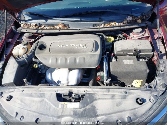 Photo 9 VIN: 1C3CCCAB9FN661077 - CHRYSLER 200 