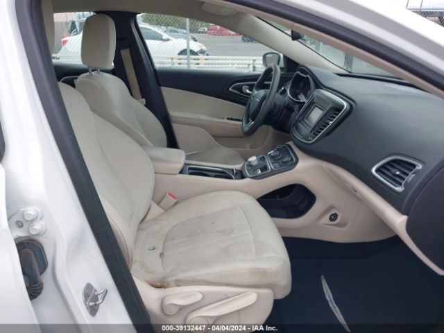 Photo 4 VIN: 1C3CCCAB9FN691793 - CHRYSLER 200 