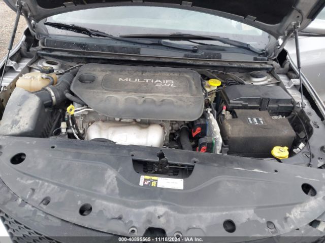 Photo 9 VIN: 1C3CCCAB9FN758067 - CHRYSLER 200 