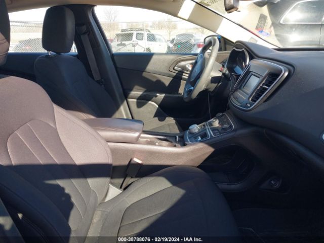 Photo 4 VIN: 1C3CCCAB9FN761048 - CHRYSLER 200 