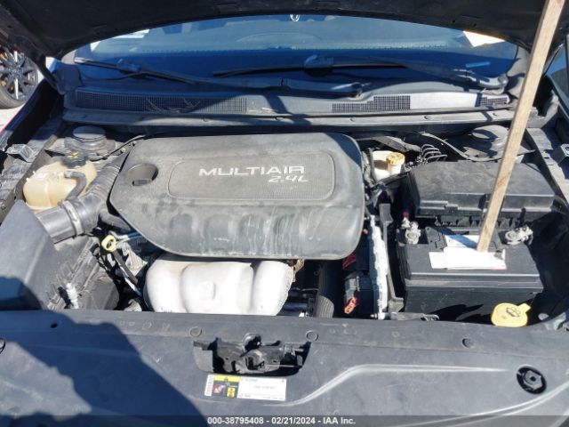 Photo 9 VIN: 1C3CCCAB9GN121830 - CHRYSLER 200 