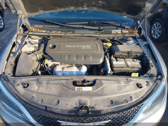 Photo 9 VIN: 1C3CCCAB9GN132763 - CHRYSLER 200 