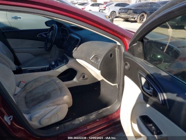 Photo 4 VIN: 1C3CCCAB9GN154908 - CHRYSLER 200 