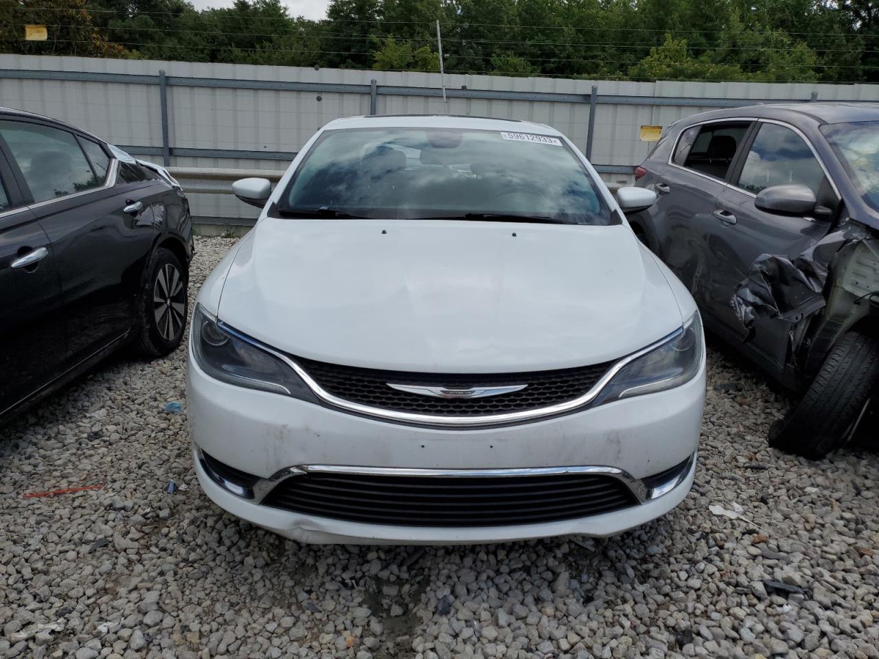 Photo 4 VIN: 1C3CCCABXFN637077 - CHRYSLER 200 