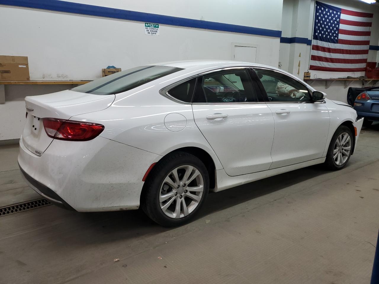 Photo 2 VIN: 1C3CCCABXGN169336 - CHRYSLER 200 