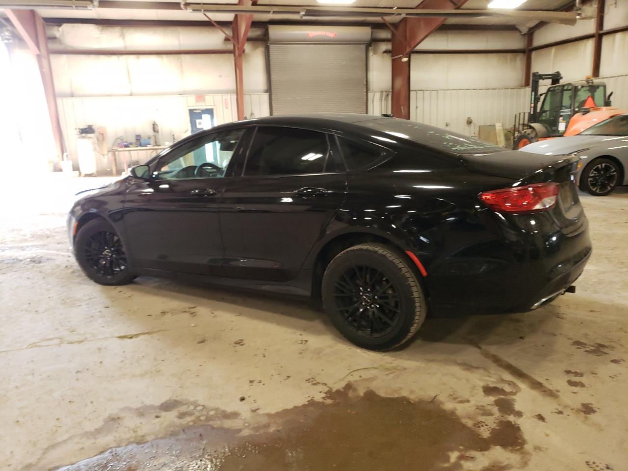 Photo 1 VIN: 1C3CCCAG9FN525754 - CHRYSLER 200 