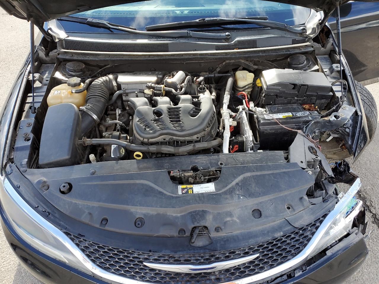 Photo 10 VIN: 1C3CCCAG9GN104523 - CHRYSLER 200 