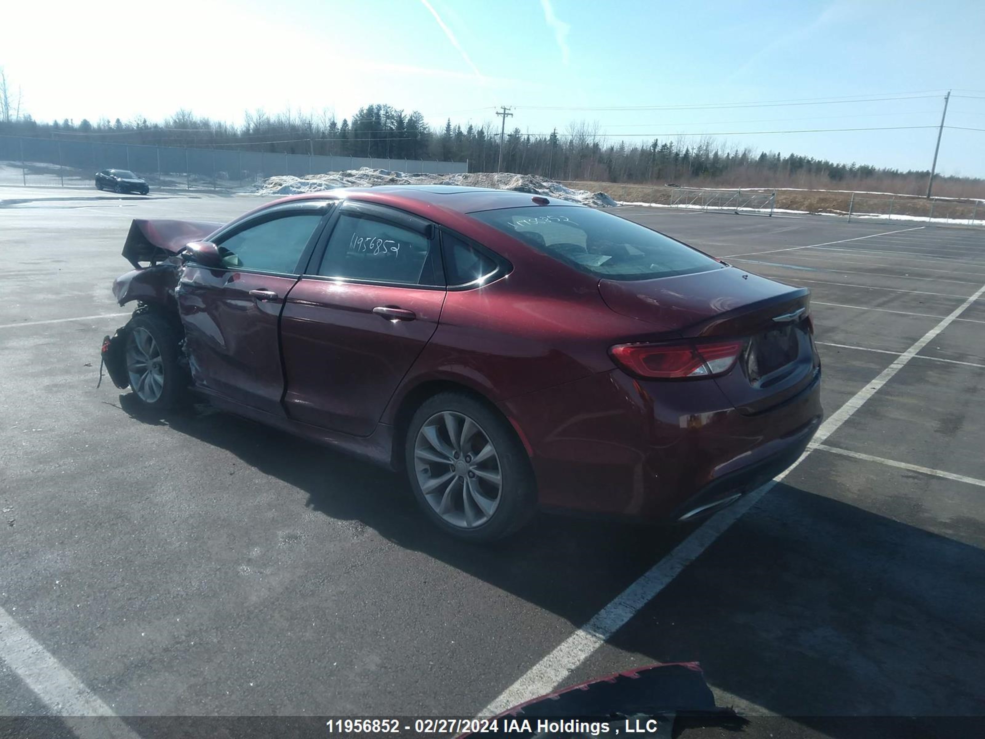 Photo 2 VIN: 1C3CCCBB0FN645462 - CHRYSLER 200 