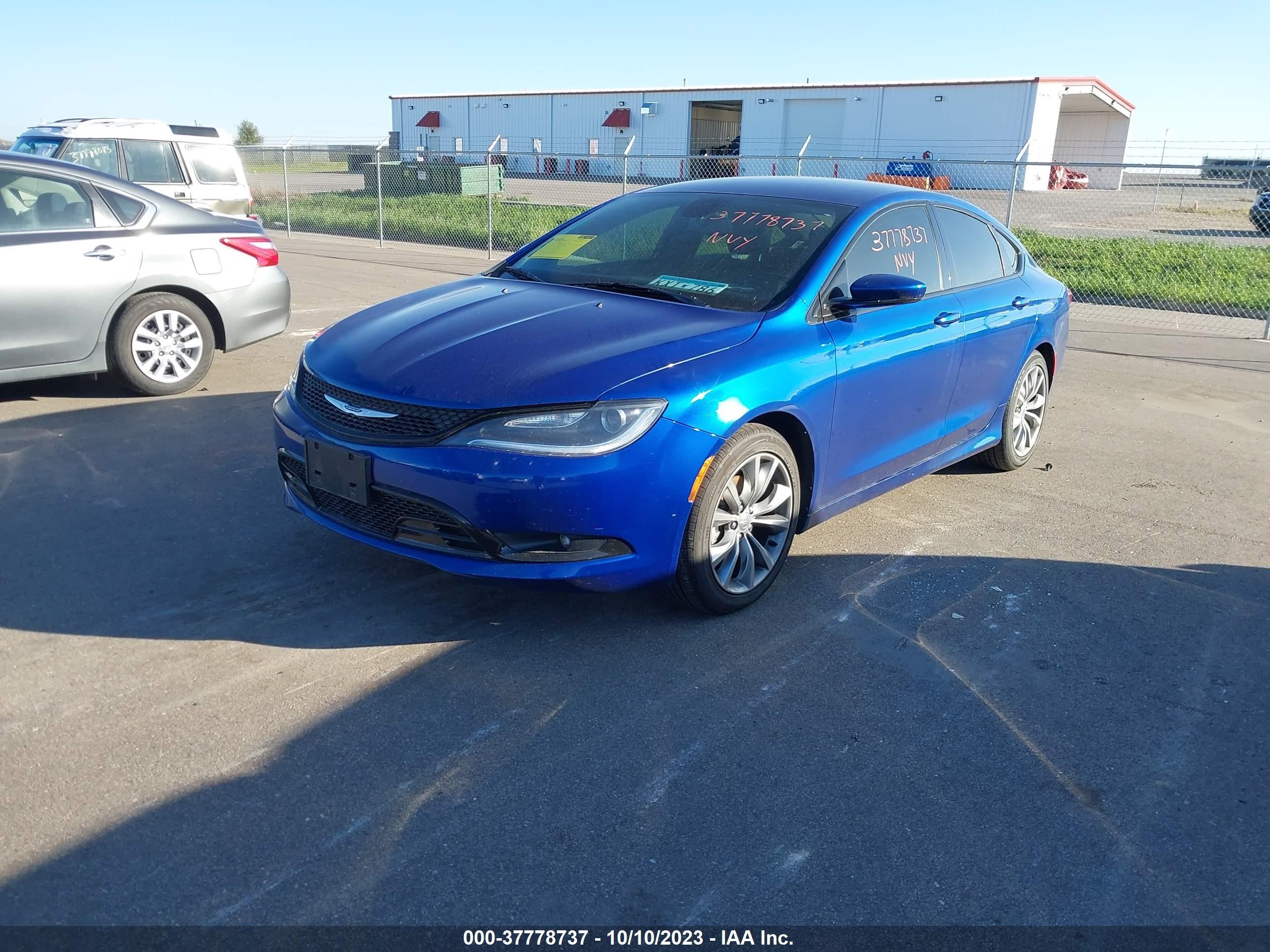 Photo 1 VIN: 1C3CCCBB0GN161129 - CHRYSLER 200 