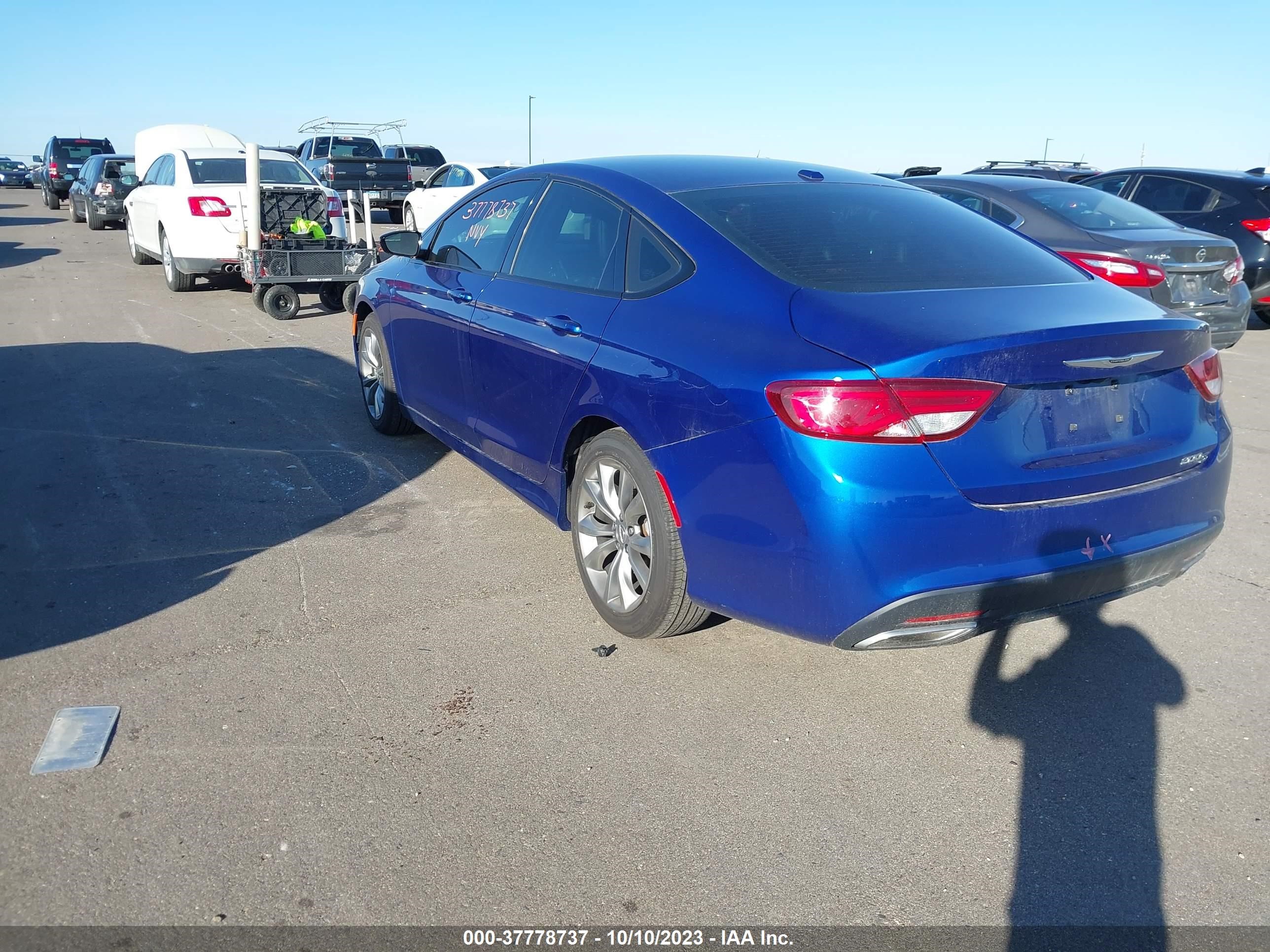 Photo 2 VIN: 1C3CCCBB0GN161129 - CHRYSLER 200 