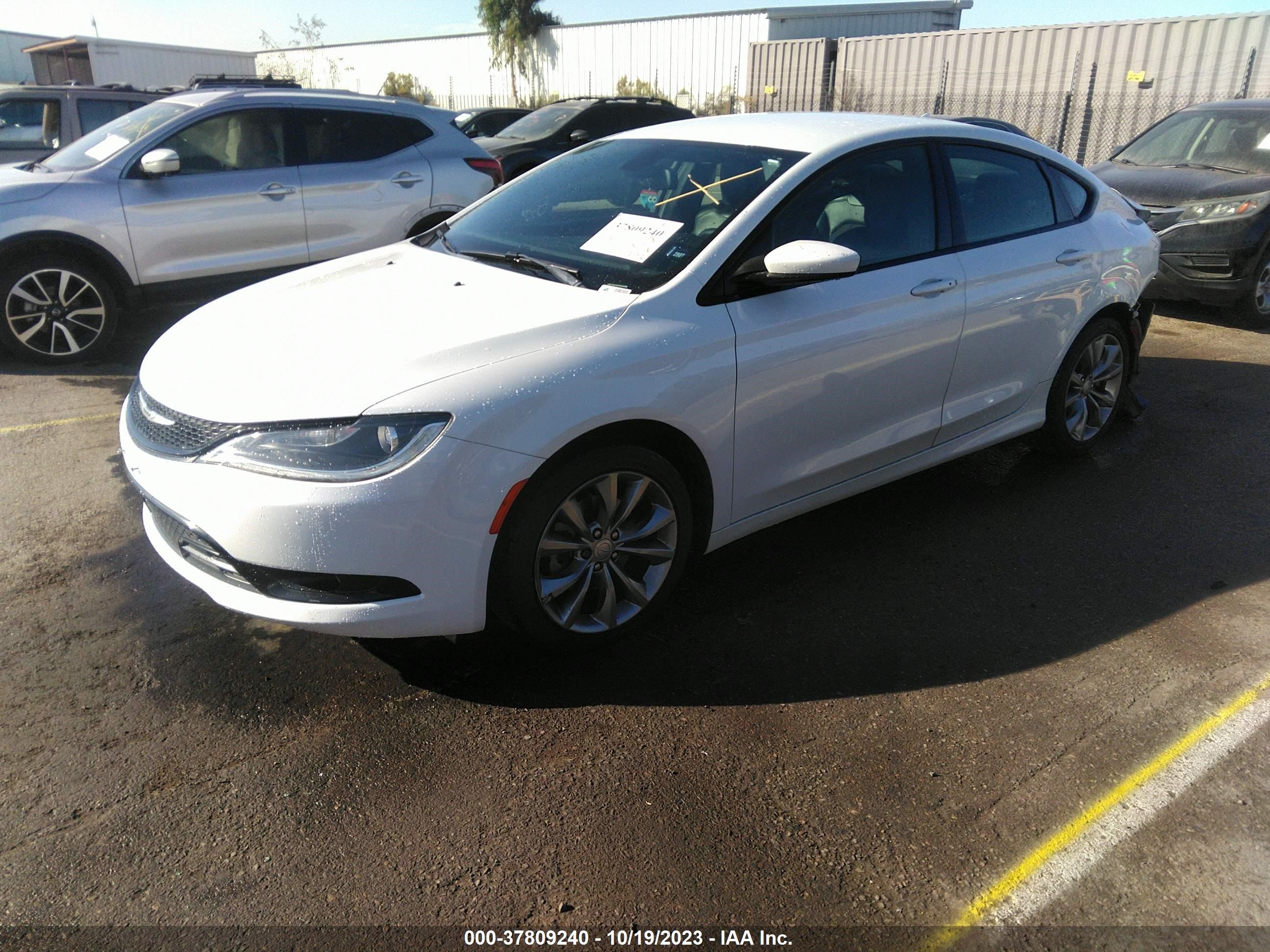 Photo 1 VIN: 1C3CCCBB1FN558282 - CHRYSLER 200 