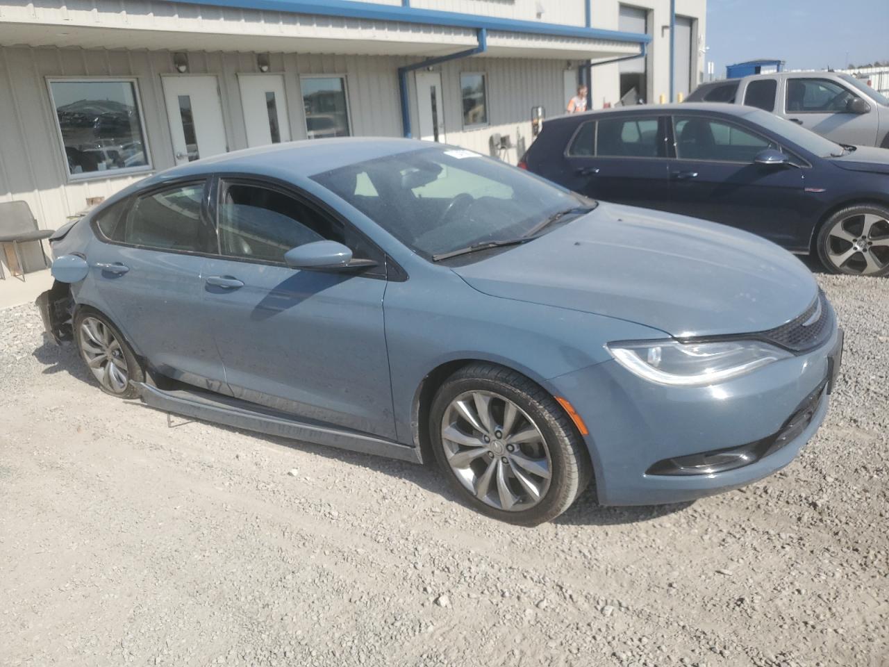 Photo 3 VIN: 1C3CCCBB1FN697943 - CHRYSLER 200 