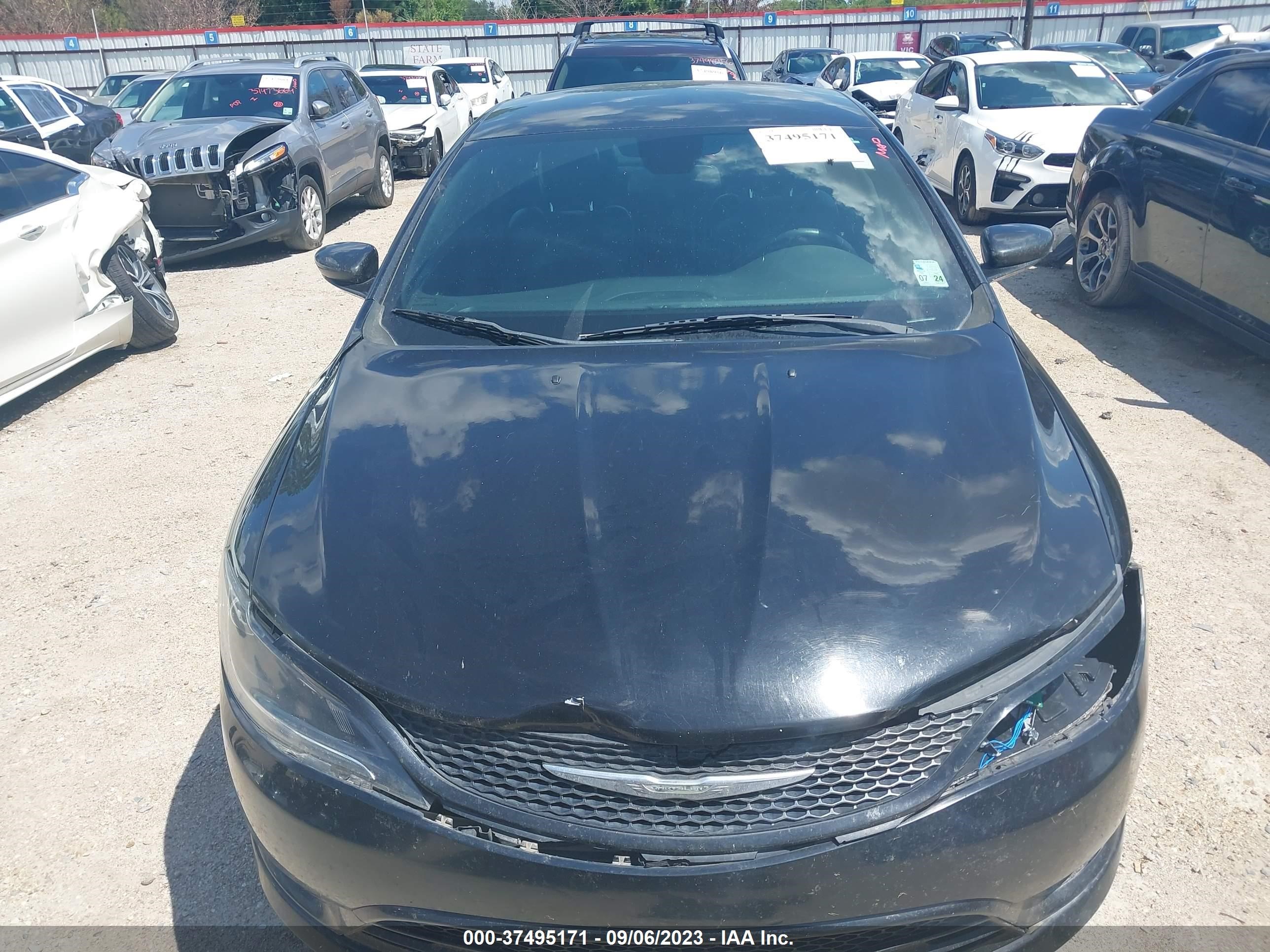 Photo 11 VIN: 1C3CCCBB2GN144736 - CHRYSLER 200 