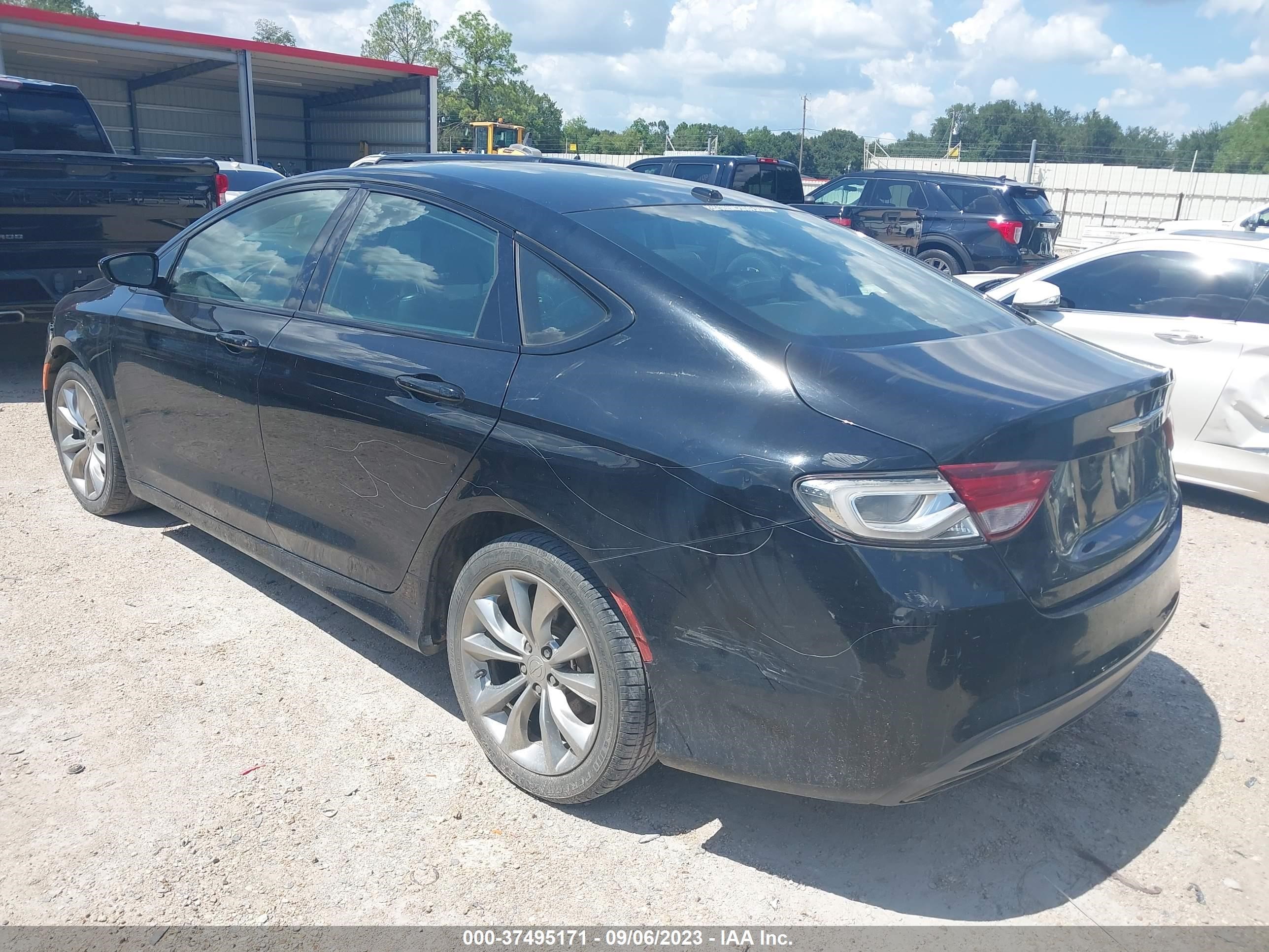 Photo 2 VIN: 1C3CCCBB2GN144736 - CHRYSLER 200 