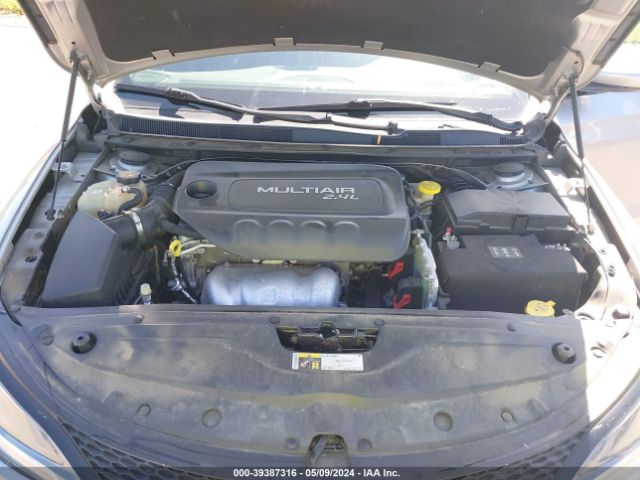 Photo 9 VIN: 1C3CCCBB4FN724617 - CHRYSLER 200 