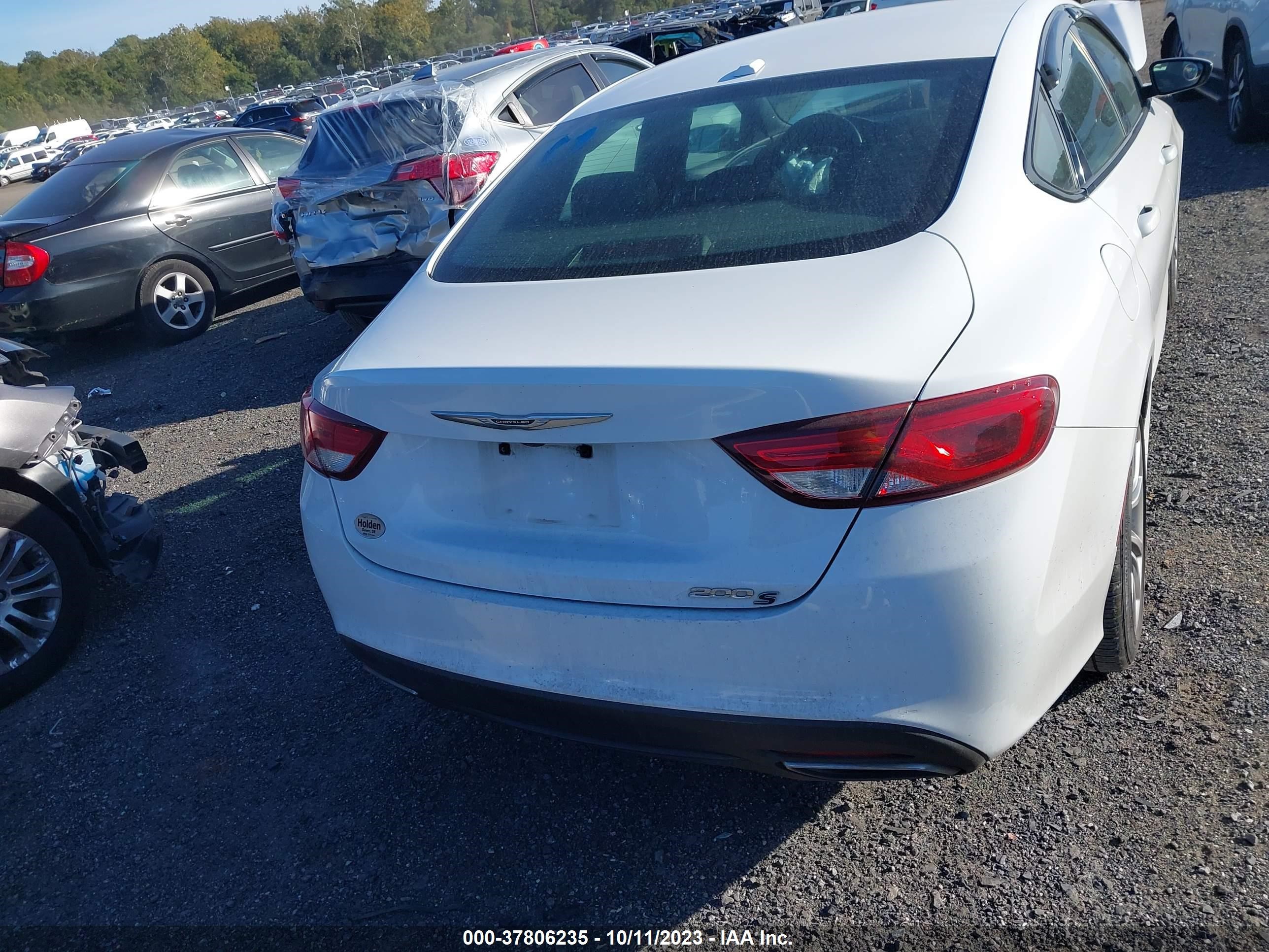 Photo 15 VIN: 1C3CCCBB4GN129929 - CHRYSLER 200 