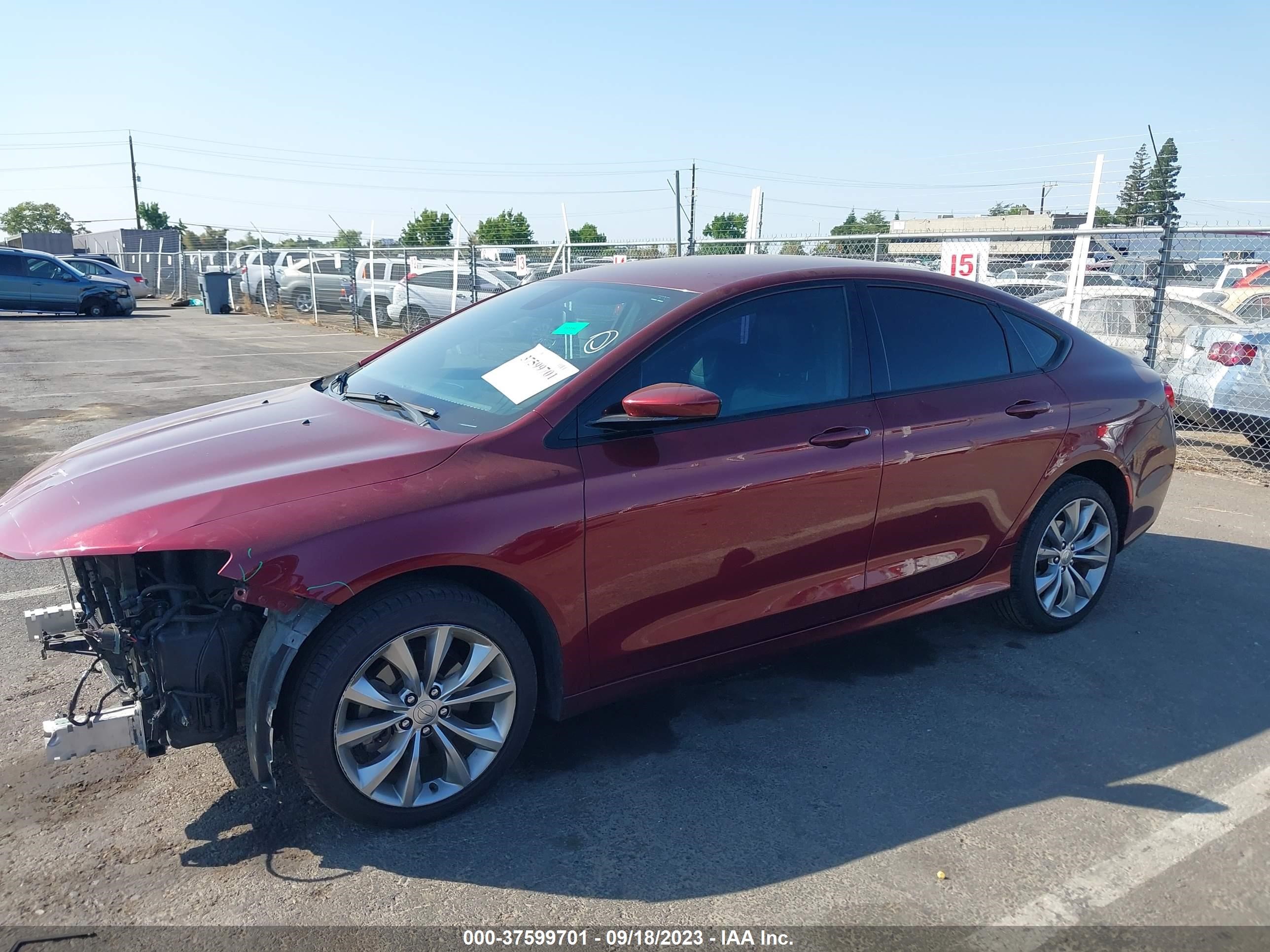 Photo 1 VIN: 1C3CCCBB4GN151428 - CHRYSLER 200 