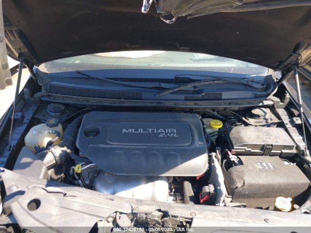 Photo 9 VIN: 1C3CCCBBXFN720992 - CHRYSLER 200 