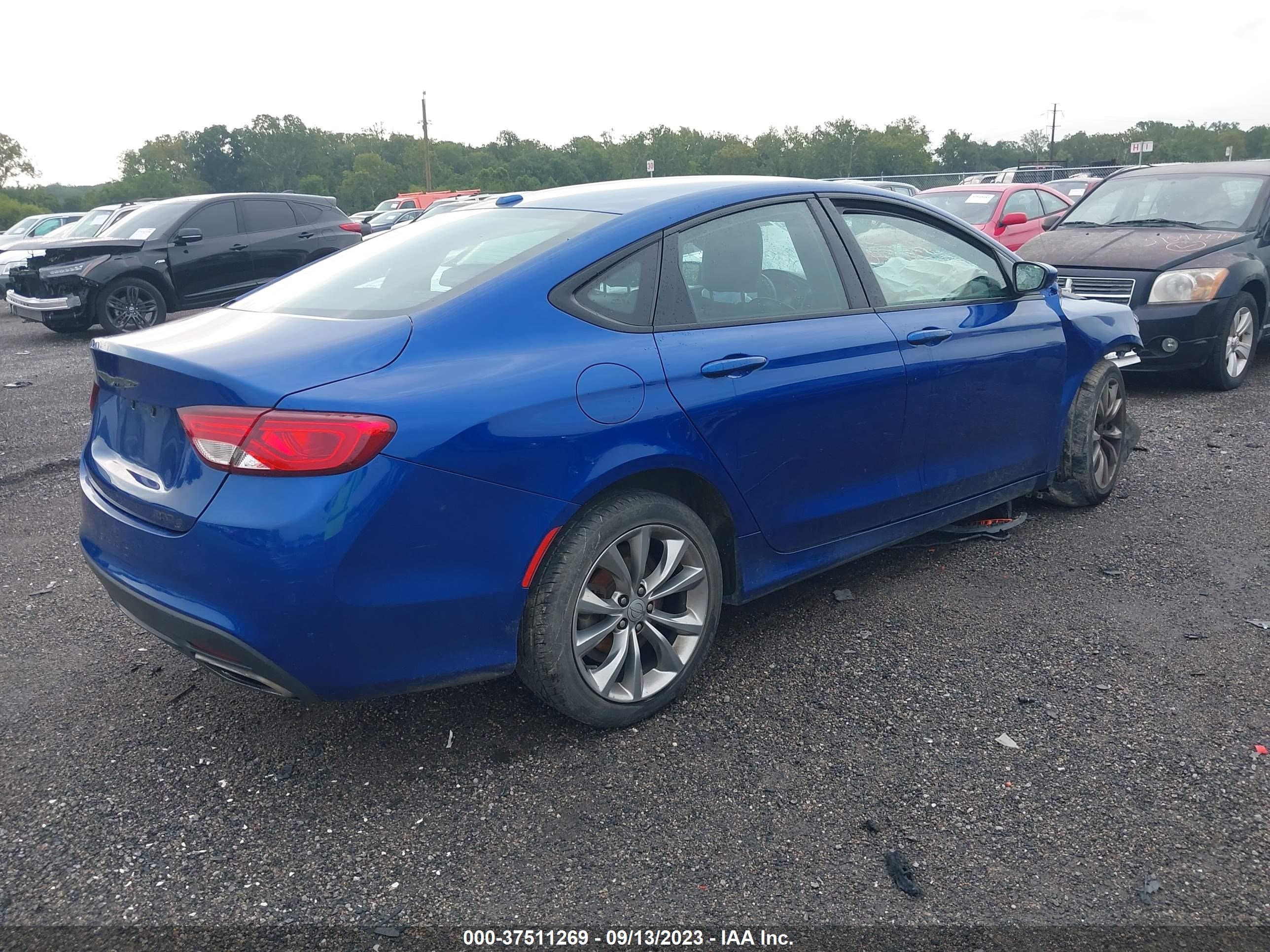 Photo 3 VIN: 1C3CCCBG0FN581872 - CHRYSLER 200 