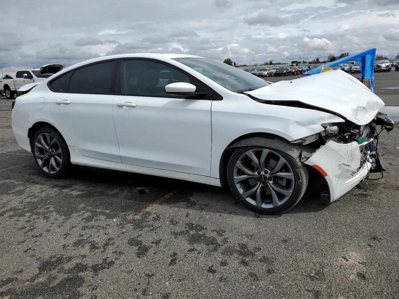 Photo 3 VIN: 1C3CCCBG1FN531482 - CHRYSLER 200 