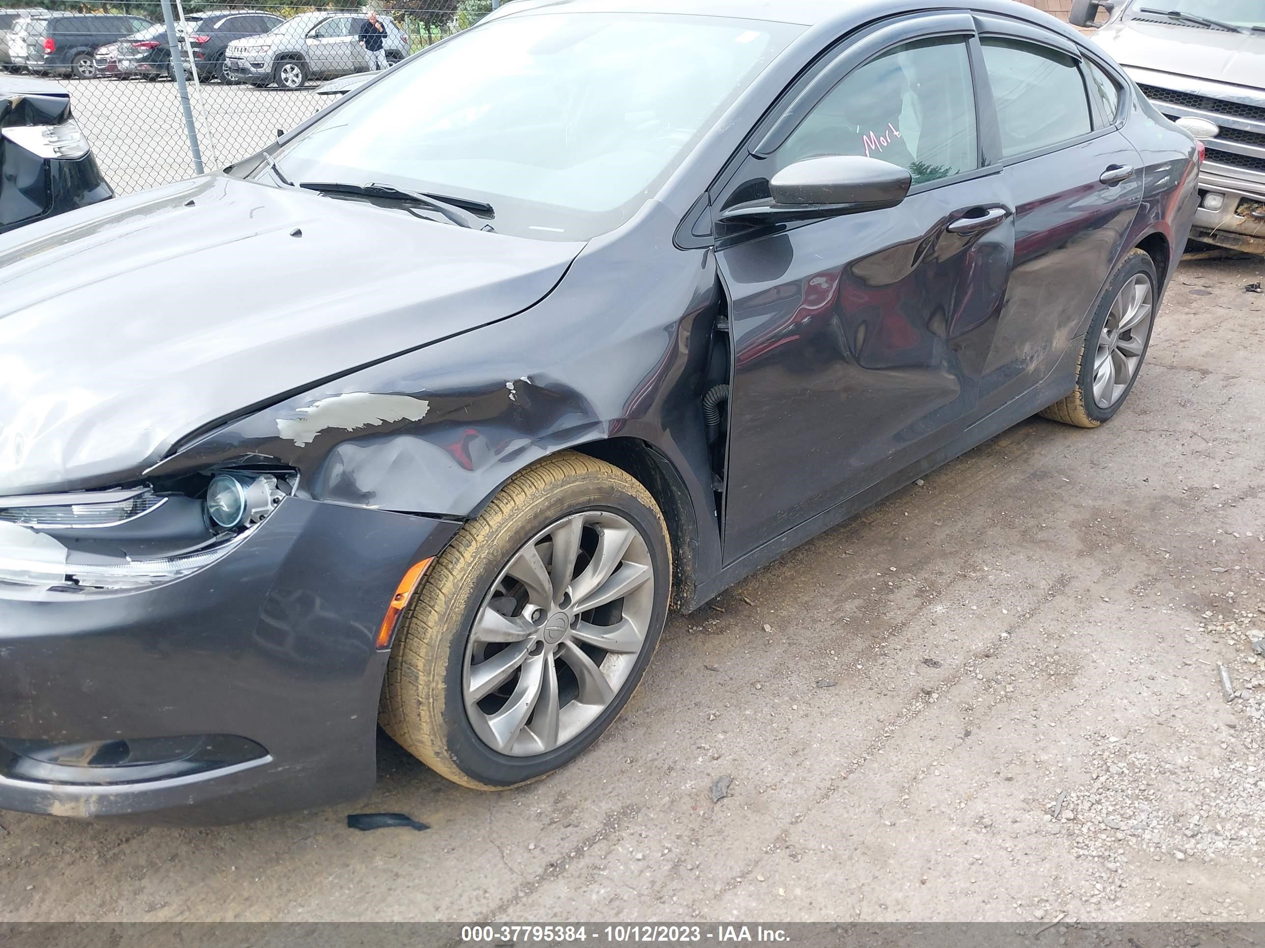 Photo 5 VIN: 1C3CCCBG8FN706200 - CHRYSLER 200 