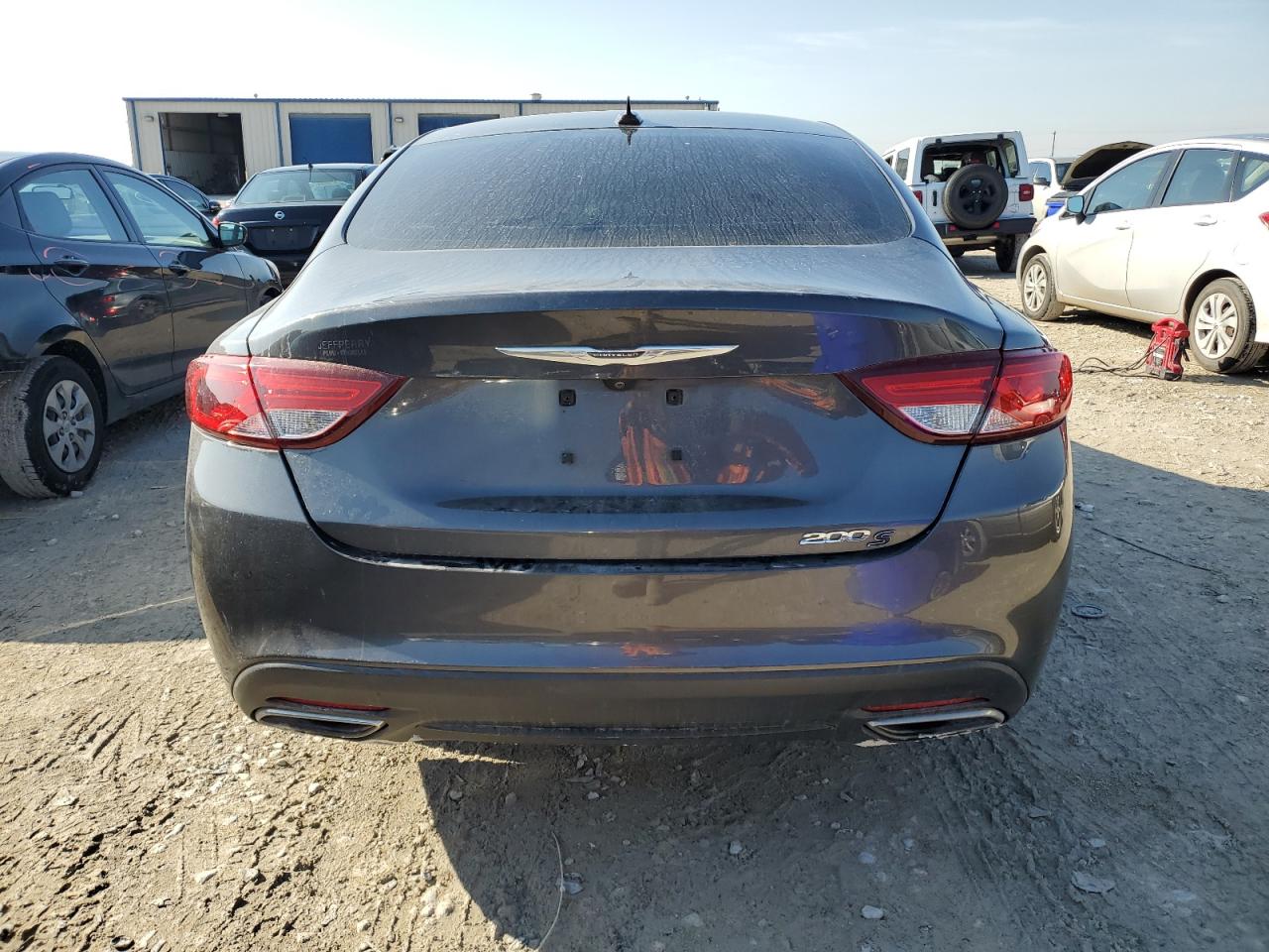 Photo 5 VIN: 1C3CCCBG9FN608955 - CHRYSLER 200 