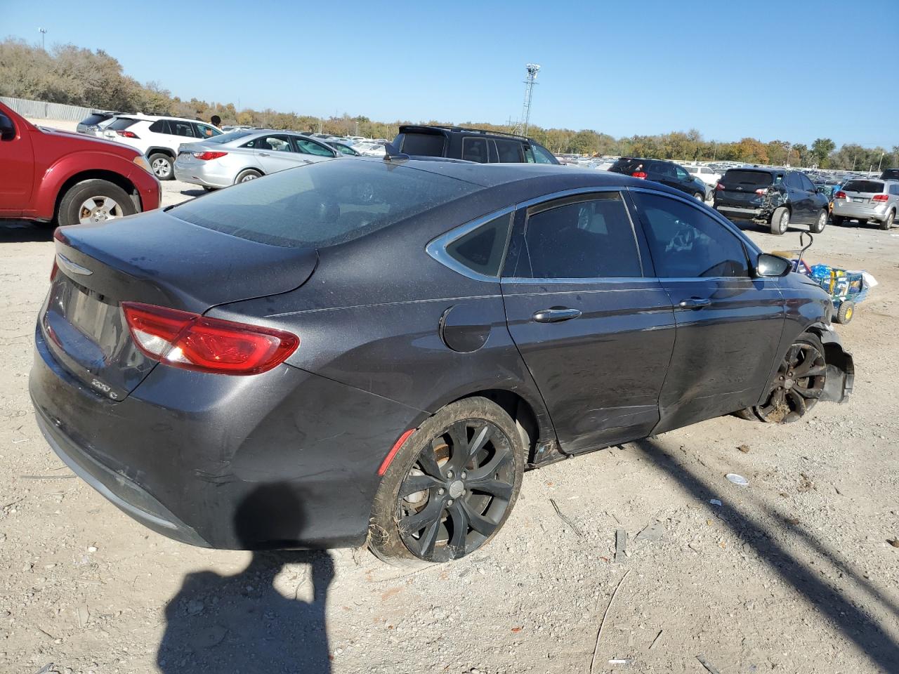 Photo 2 VIN: 1C3CCCCB4FN559439 - CHRYSLER 200 