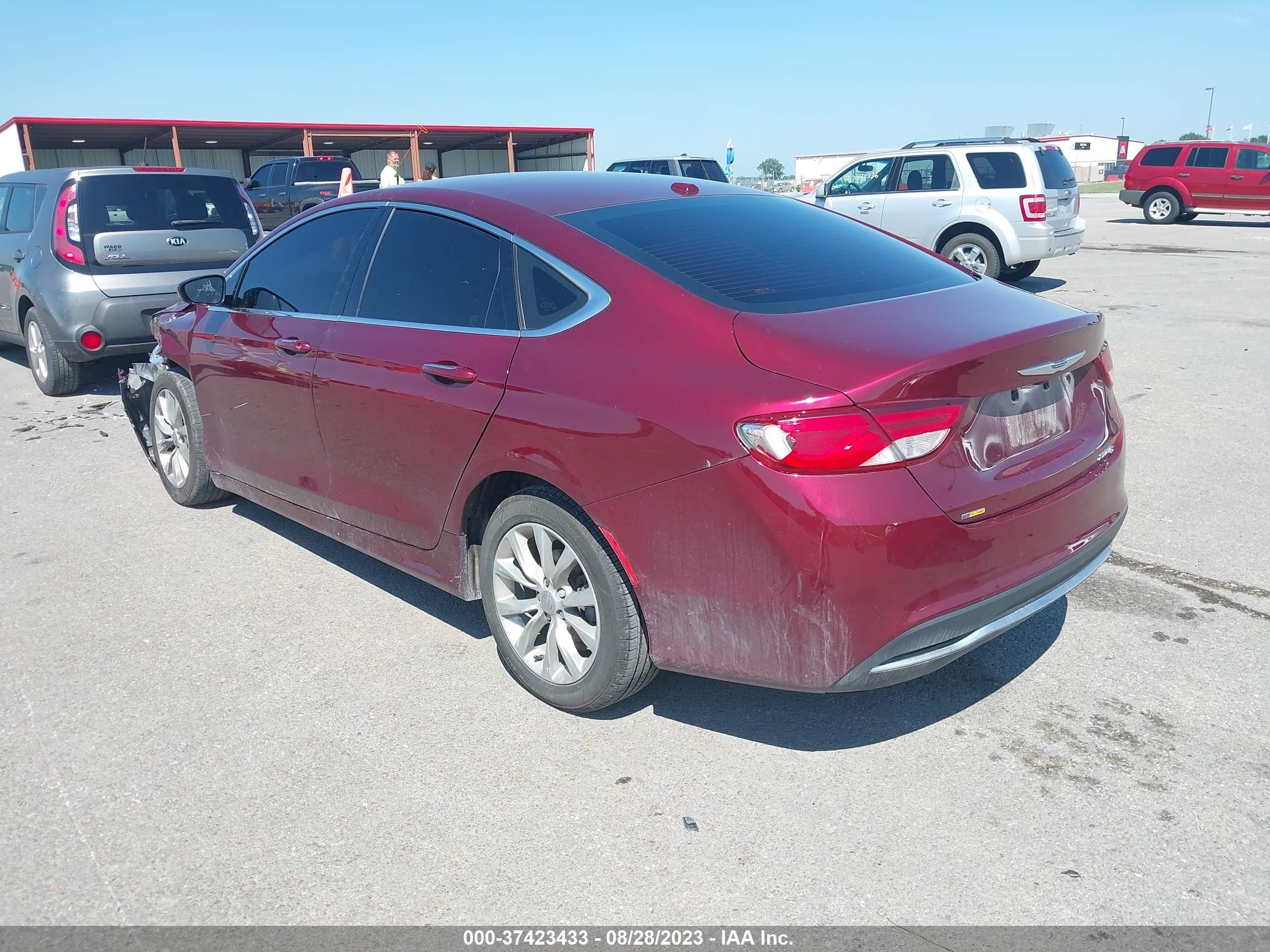 Photo 2 VIN: 1C3CCCCB4FN575799 - CHRYSLER 200 