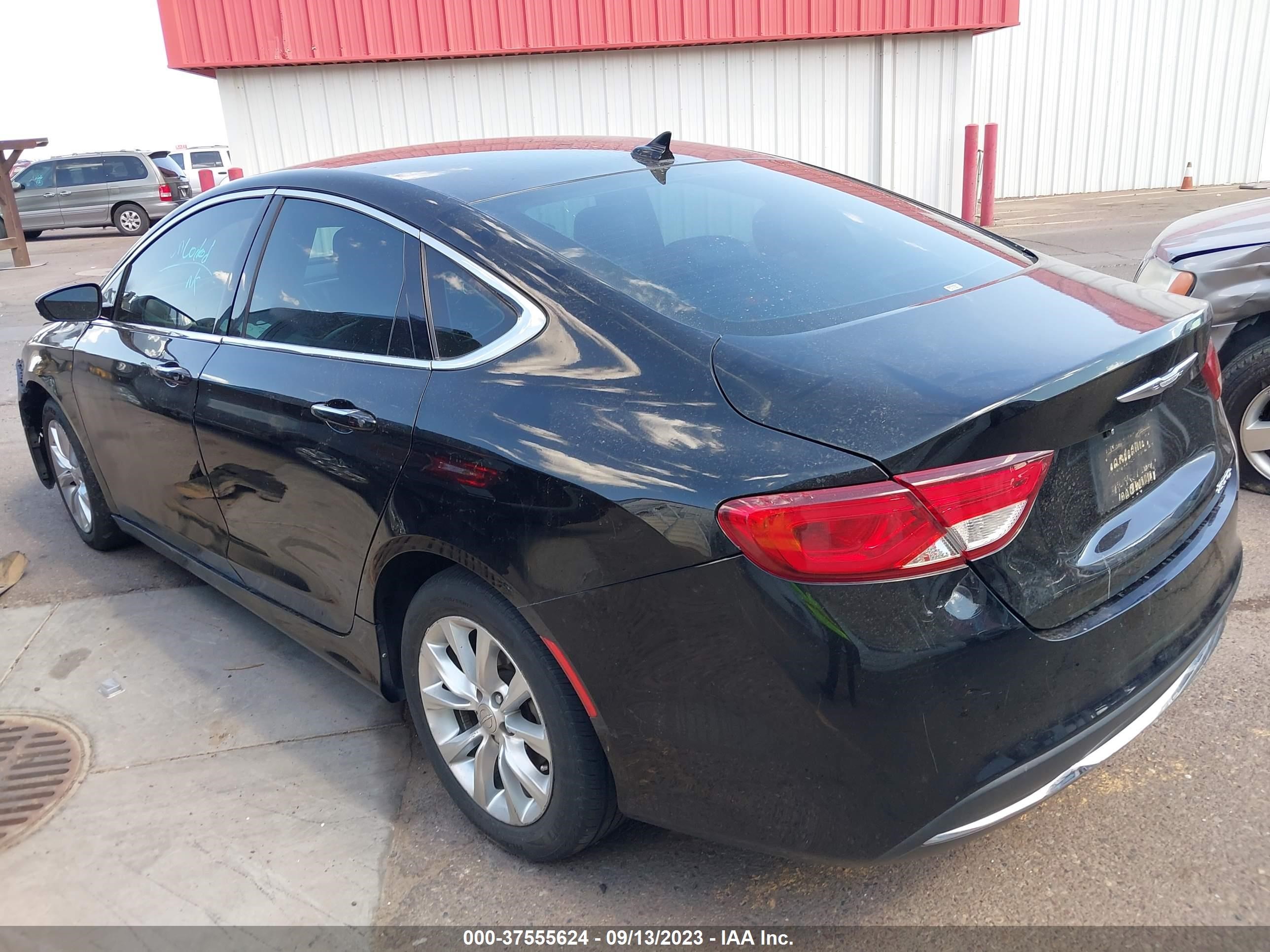 Photo 2 VIN: 1C3CCCCB5GN134894 - CHRYSLER 200 