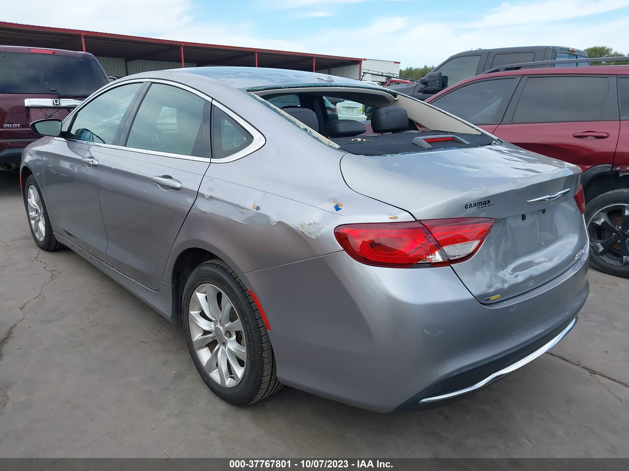 Photo 2 VIN: 1C3CCCCB6FN599392 - CHRYSLER 200 