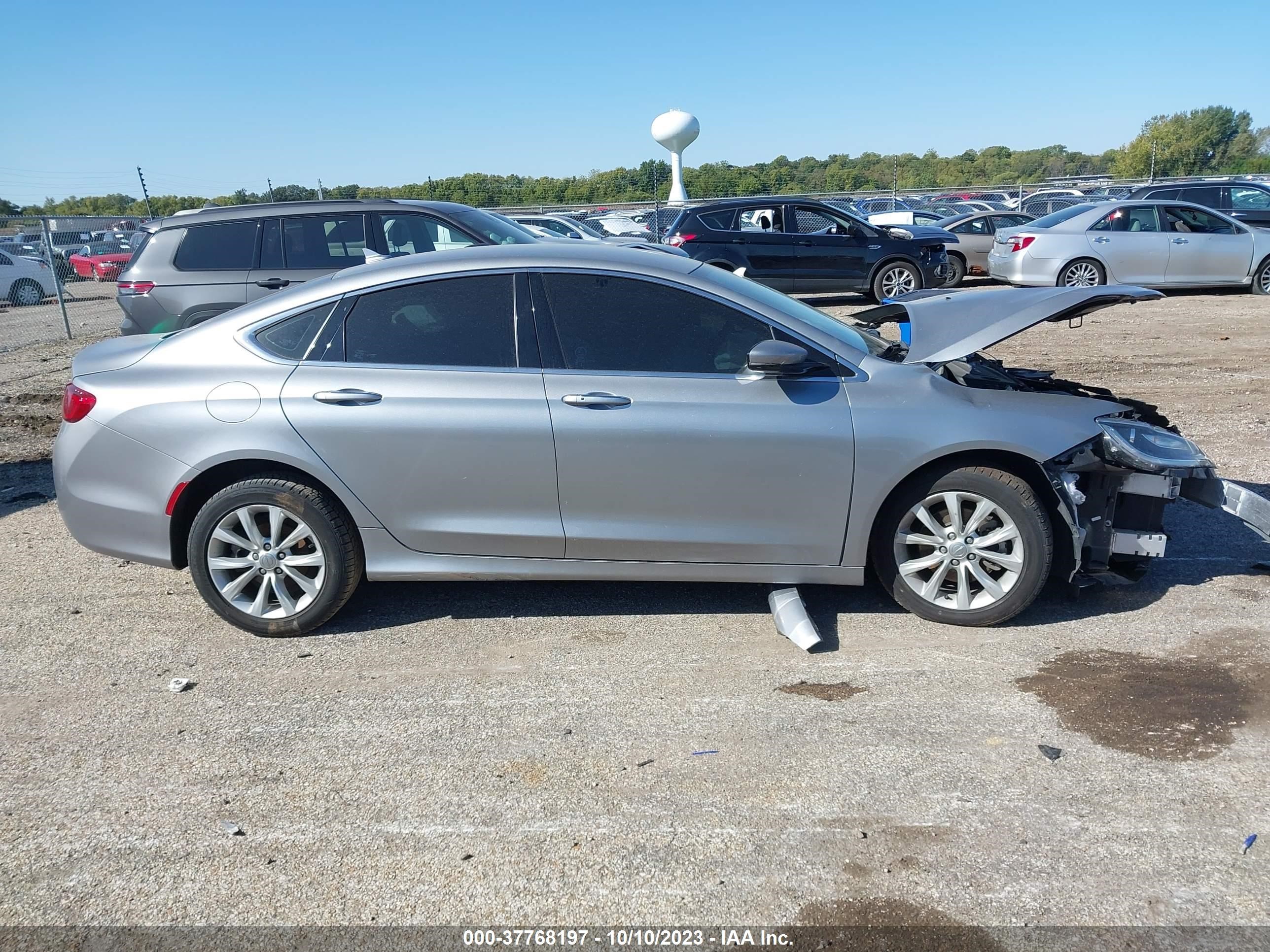 Photo 13 VIN: 1C3CCCCB7GN173681 - CHRYSLER 200 