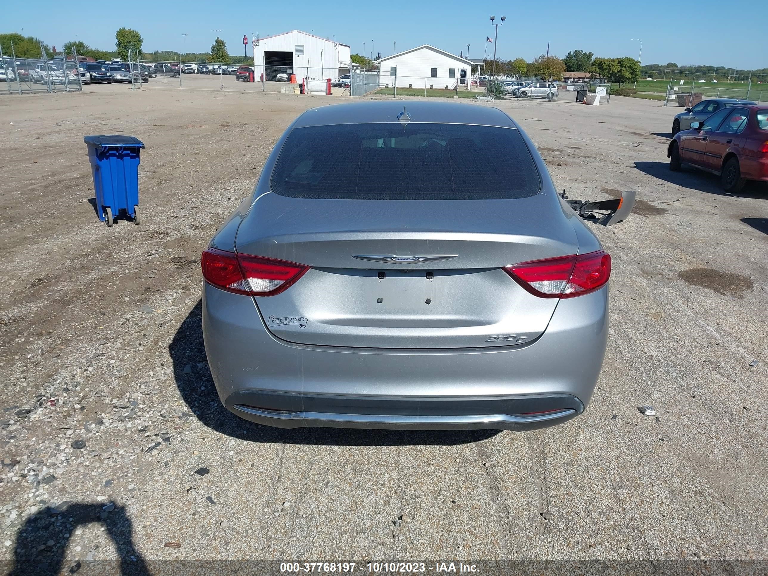 Photo 16 VIN: 1C3CCCCB7GN173681 - CHRYSLER 200 