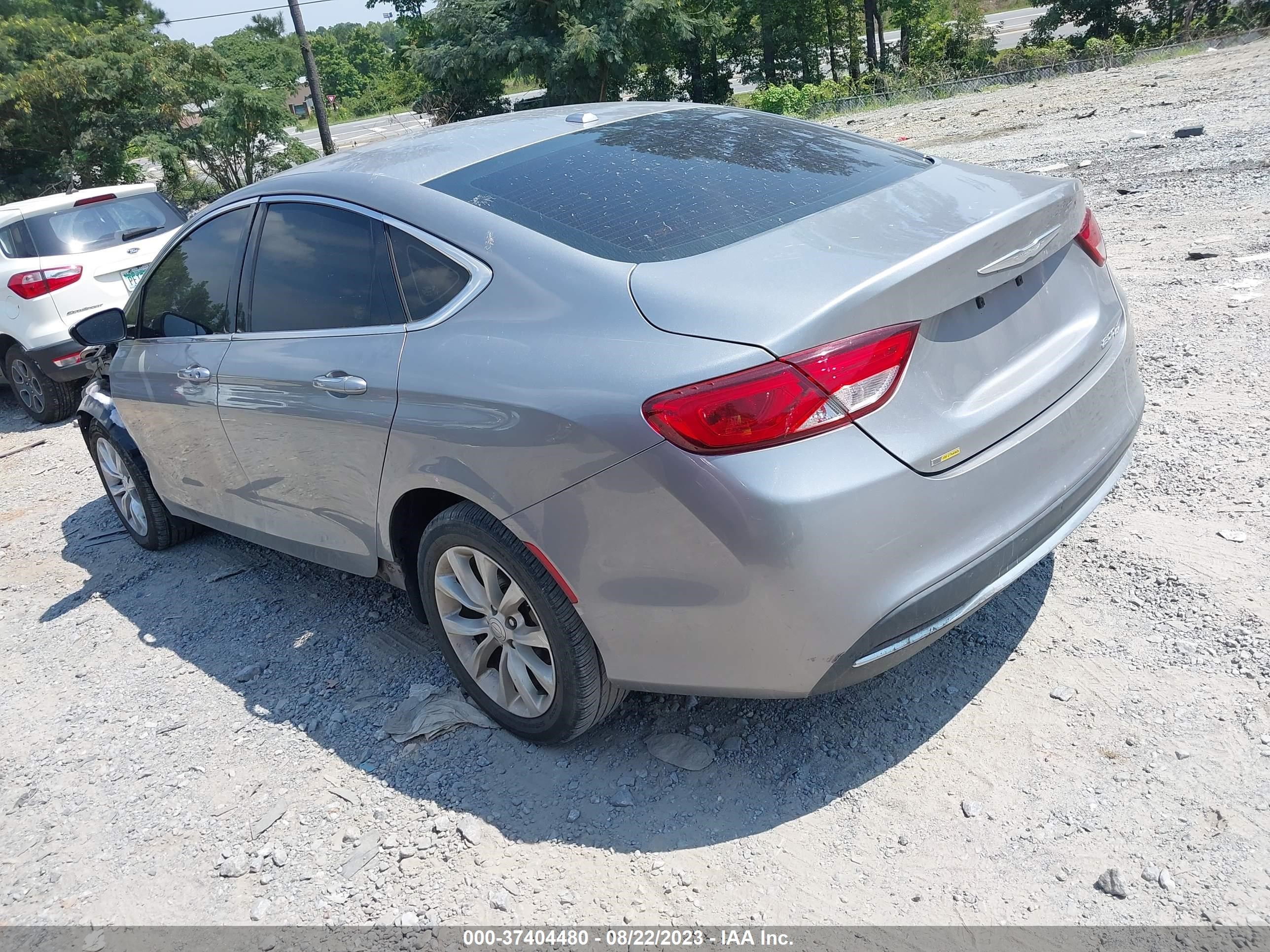 Photo 2 VIN: 1C3CCCCB8FN720441 - CHRYSLER 200 