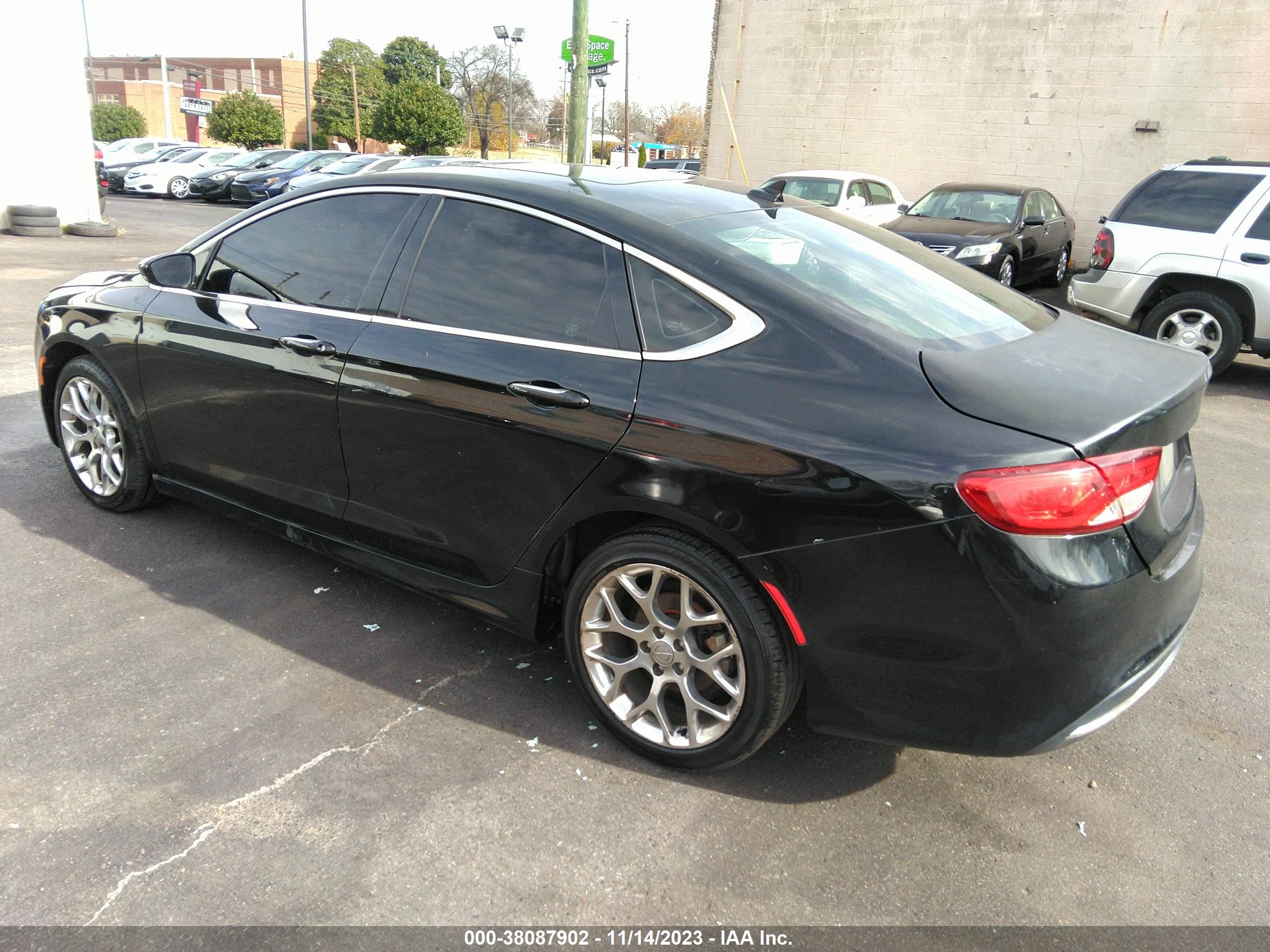 Photo 2 VIN: 1C3CCCCG0FN731235 - CHRYSLER 200 