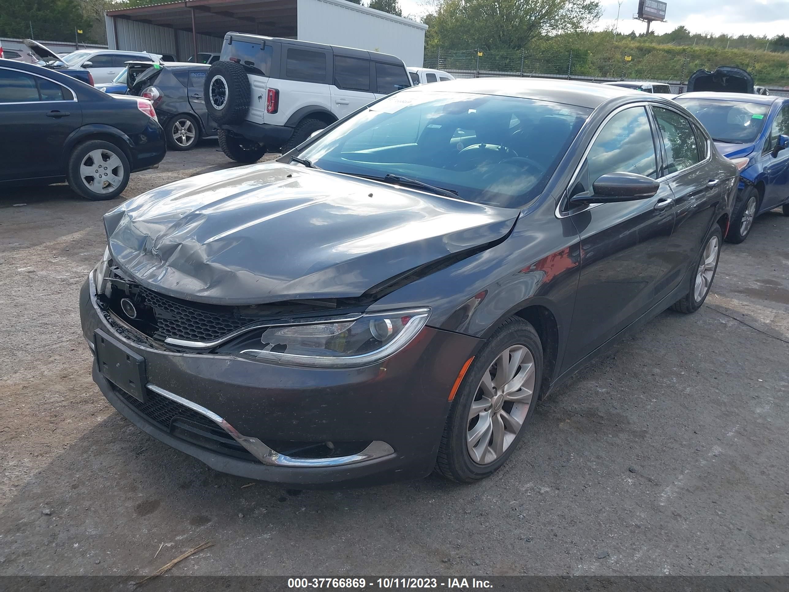 Photo 1 VIN: 1C3CCCCG2GN123007 - CHRYSLER 200 