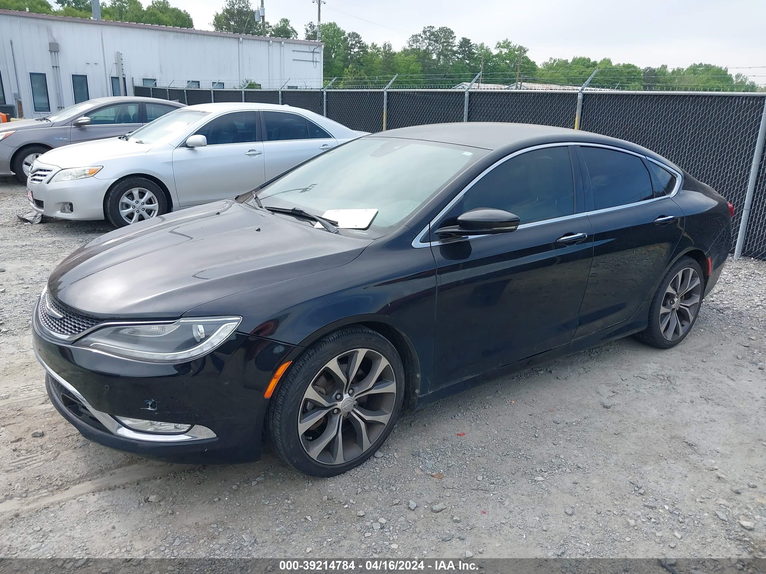 Photo 1 VIN: 1C3CCCCG6FN520282 - CHRYSLER 200 