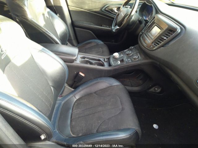 Photo 4 VIN: 1C3CCCDG0FN736448 - CHRYSLER 200 S 