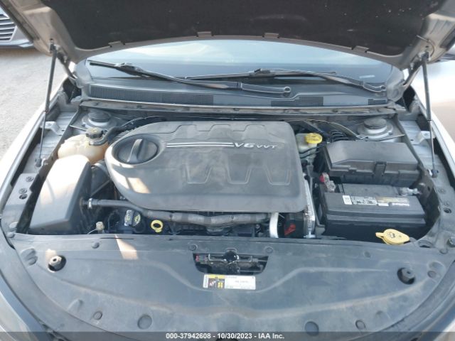 Photo 9 VIN: 1C3CCCDG0GN139608 - CHRYSLER 200 