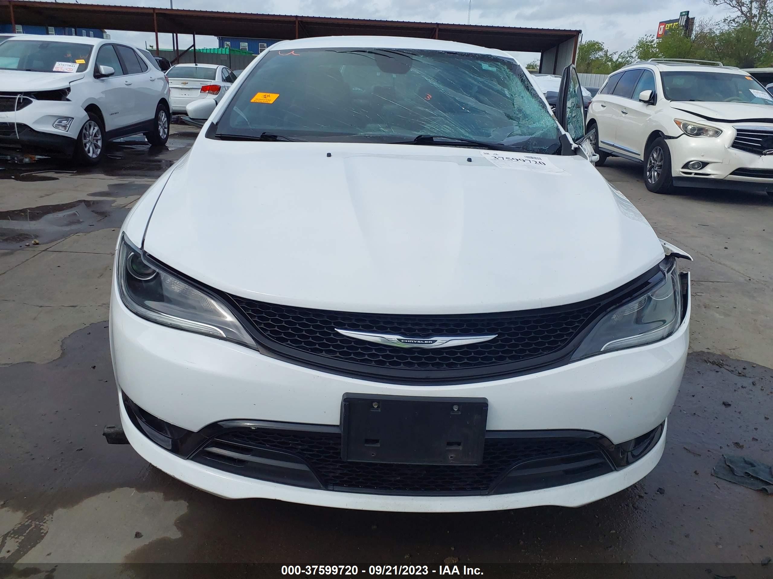 Photo 11 VIN: 1C3CCCDG4GN151583 - CHRYSLER 200 