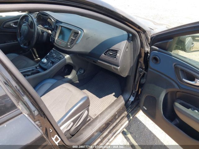 Photo 4 VIN: 1C3CCCDG6FN615679 - CHRYSLER 200 