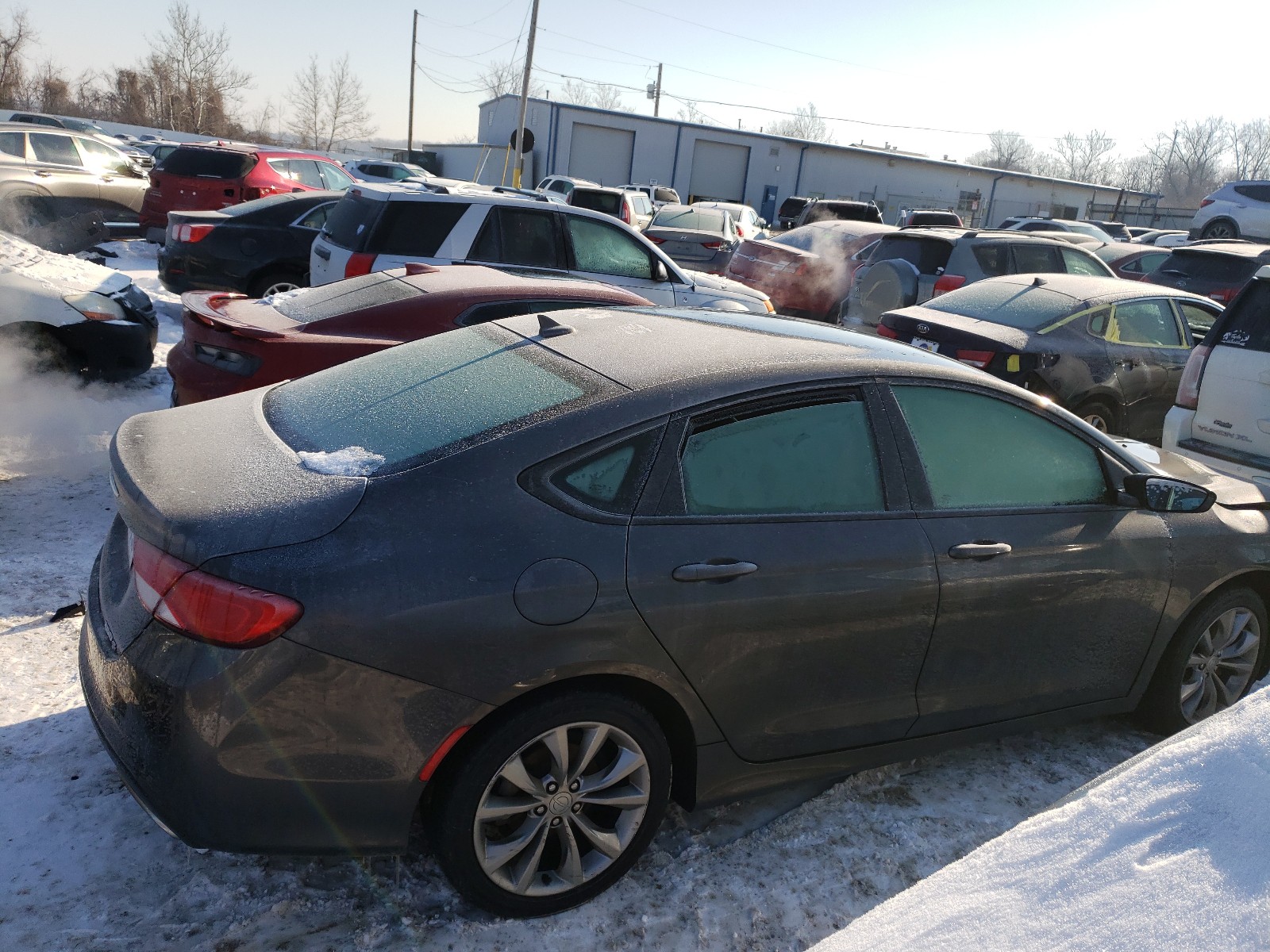 Photo 3 VIN: 1C3CCCDG9FN523921 - CHRYSLER 200 S 