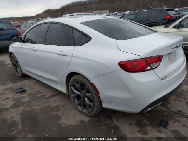 Photo 2 VIN: 1C3CCCDGXGN142788 - CHRYSLER 200 