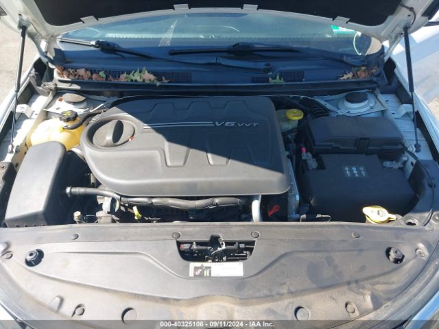 Photo 9 VIN: 1C3CCCEG0FN668764 - CHRYSLER 200 