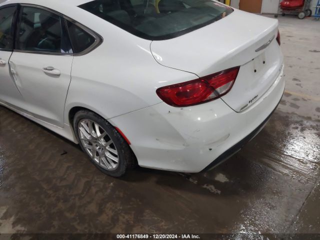 Photo 2 VIN: 1C3CCCEG4FN540110 - CHRYSLER 200 