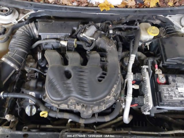 Photo 9 VIN: 1C3CCCEG4FN540110 - CHRYSLER 200 