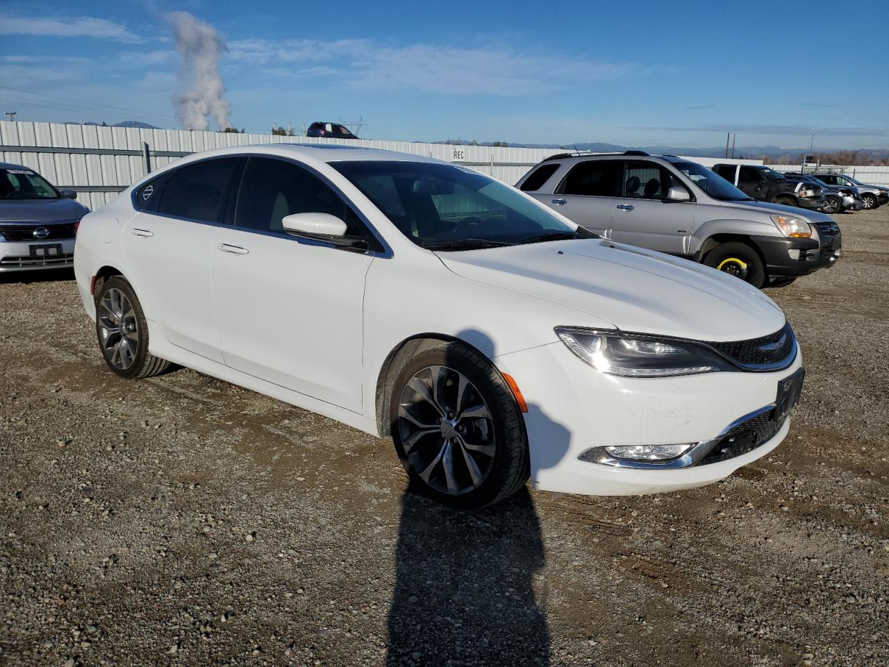 Photo 3 VIN: 1C3CCCEG4FN643074 - CHRYSLER 200 