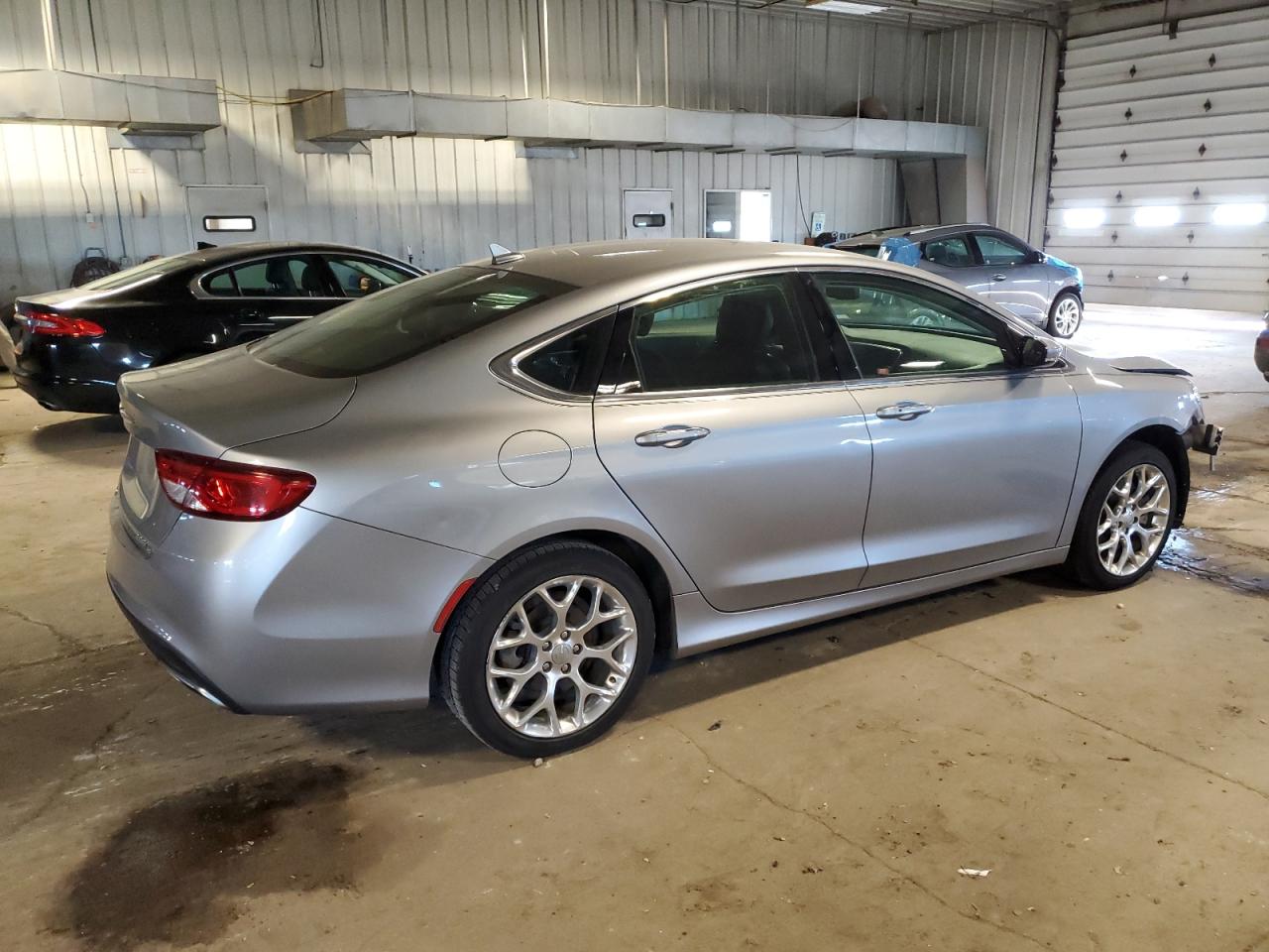 Photo 2 VIN: 1C3CCCEG4GN123149 - CHRYSLER 200 