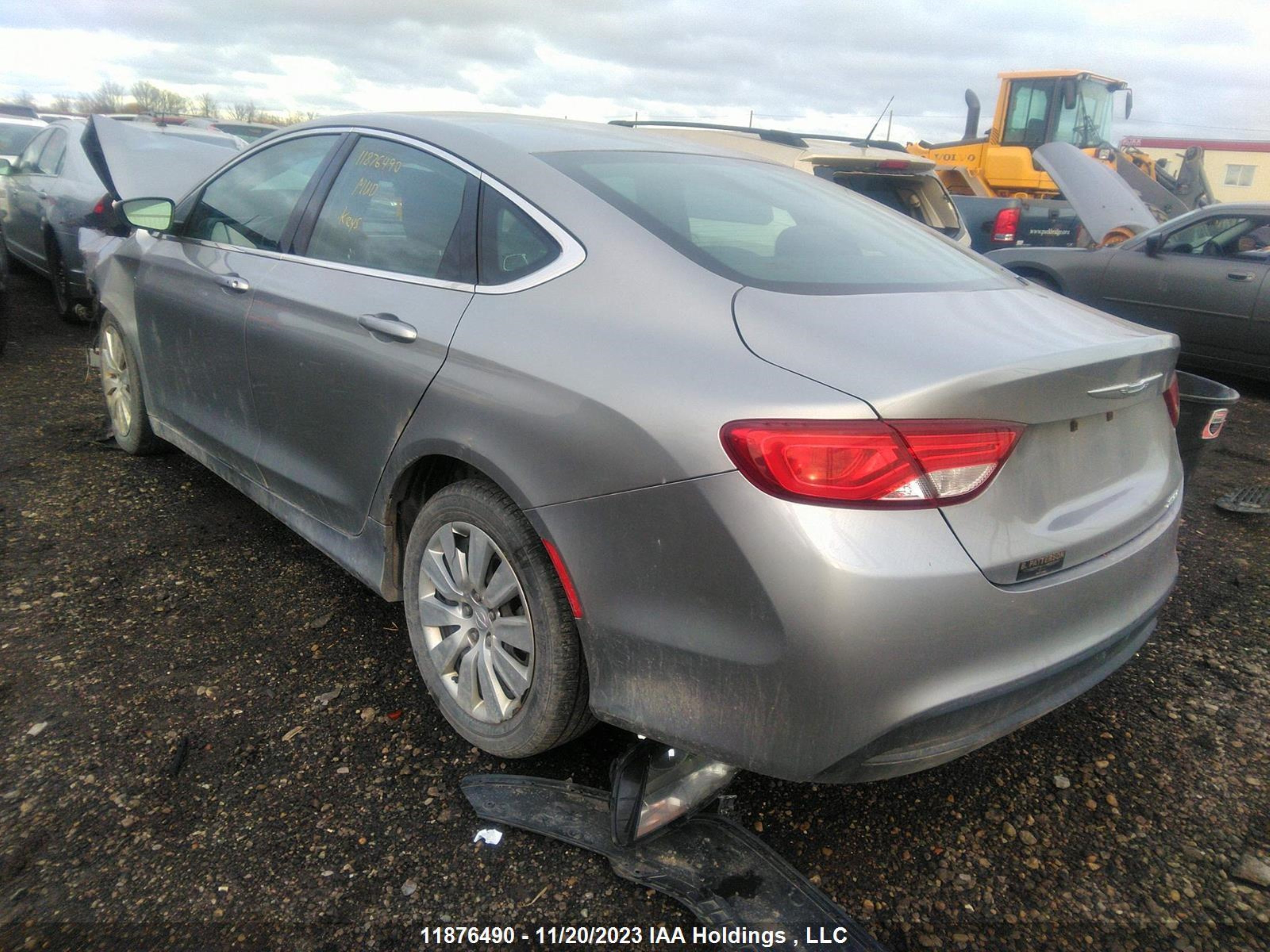 Photo 2 VIN: 1C3CCCFB2FN646381 - CHRYSLER 200 